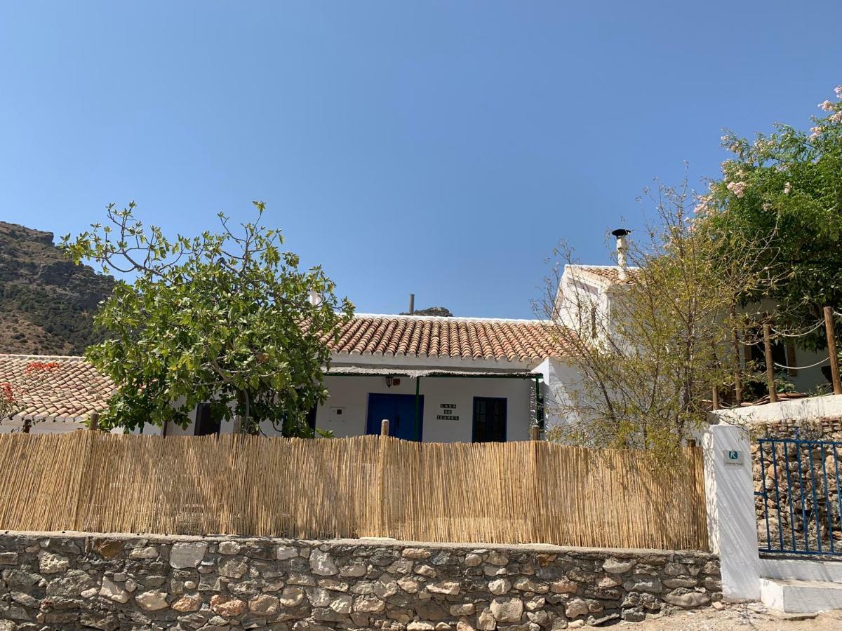 בית הארחה אל צ'ורו 	Casa Isabel - La Almona Chica מראה חיצוני תמונה
